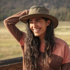 Tilley LTM6 Airflo - Wide Brim Nylon Outback Hat -Hat Shop h ltm6 girl copy